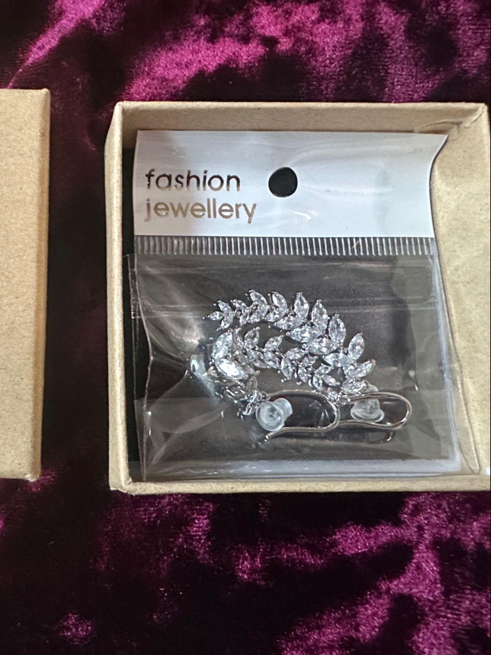 Teitze Jewelry Silver Leaf Crystal Earrings